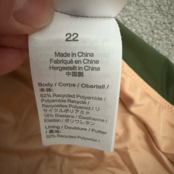 J.Crew Women’s Ruched Sweetheart One-Piece Swim Suit in Olive Green Size 22 - Picture 6 of 11